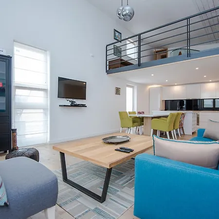 Flat Apartment